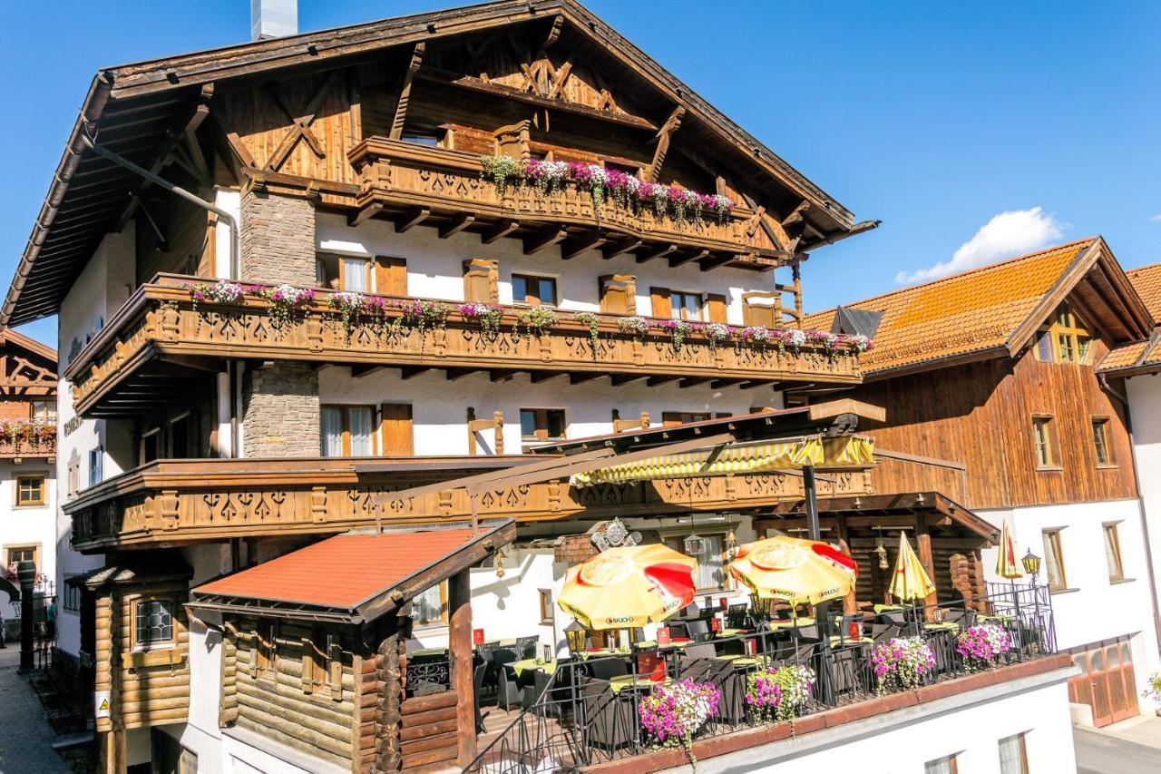 Tirolerhof Hotell Serfaus Exteriör bild