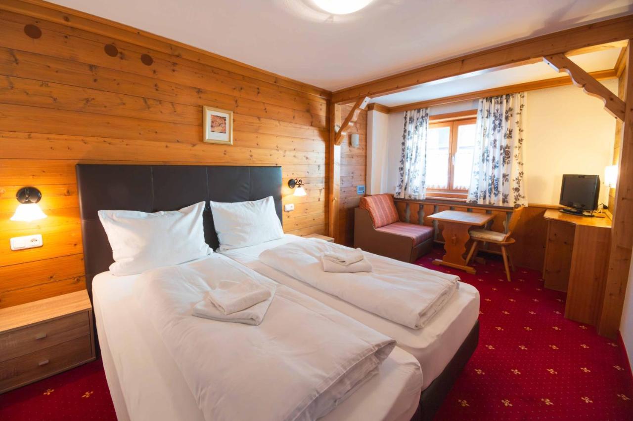 Tirolerhof Hotell Serfaus Exteriör bild