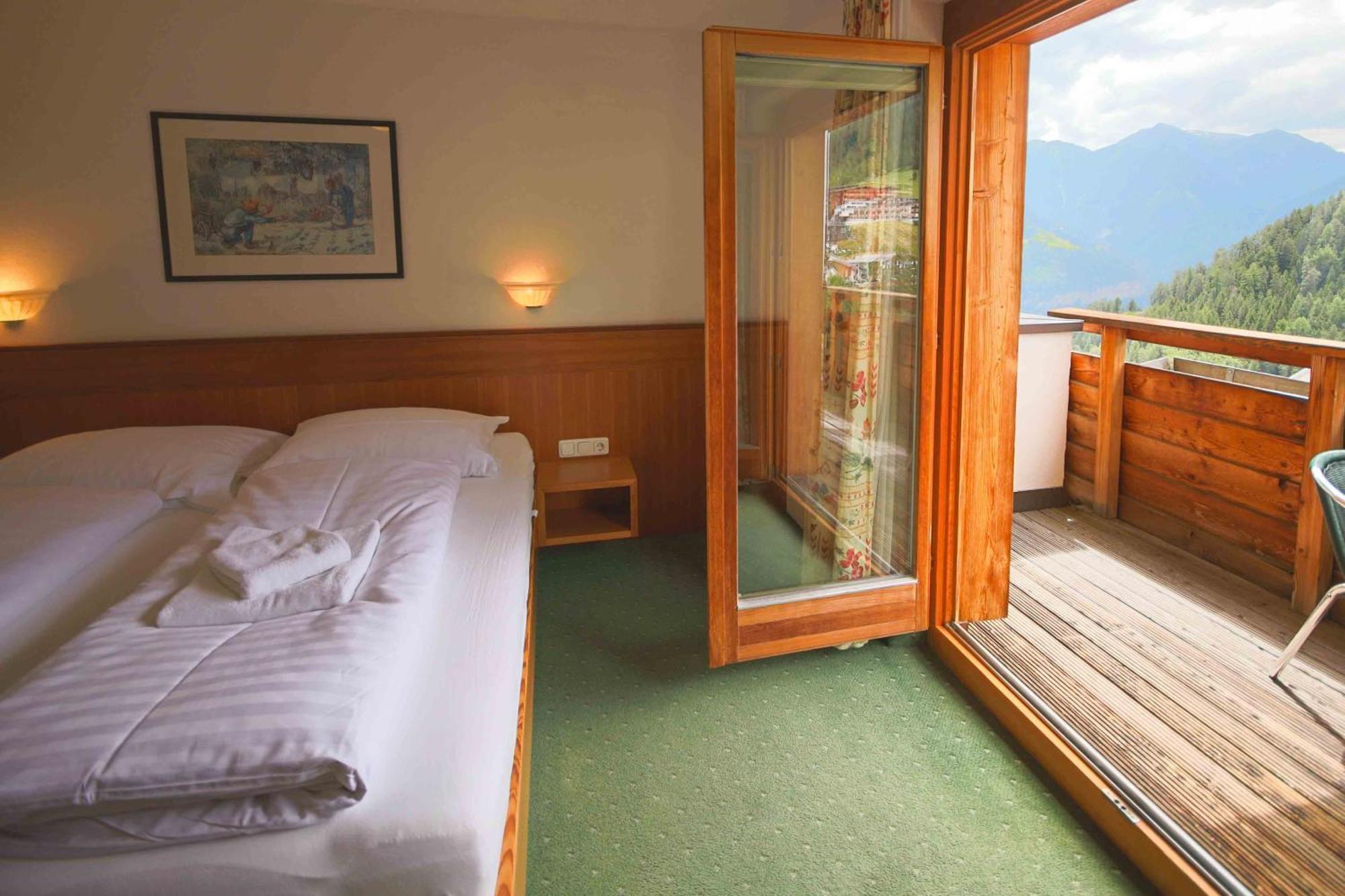 Tirolerhof Hotell Serfaus Exteriör bild